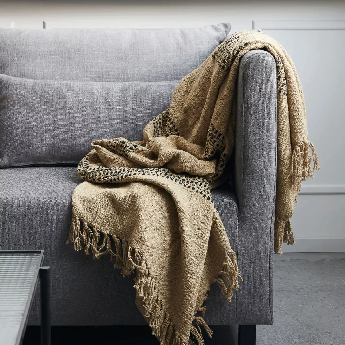 Decke Kolonia aus Baumwolle in Braun und Schwarz günstig online kaufen
