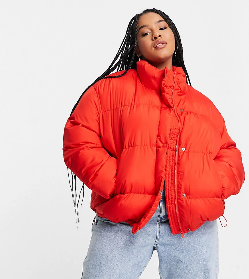 ASOS DESIGN Curve – Oversize-Steppjacke aus recyceltem Material in Rot günstig online kaufen