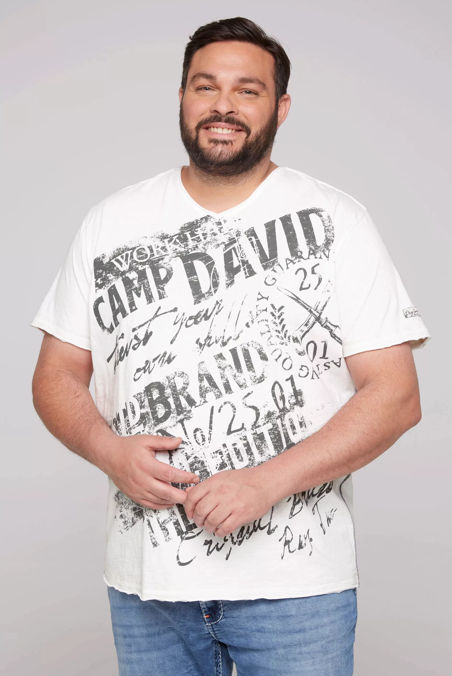 CAMP DAVID T-Shirt mit Logo-Bestickung am Ärmel günstig online kaufen