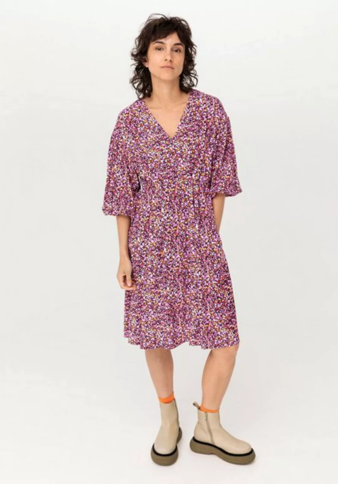 Hessnatur A-Linien-Kleid aus reiner EcoVero™- Viskose (1-tlg) günstig online kaufen