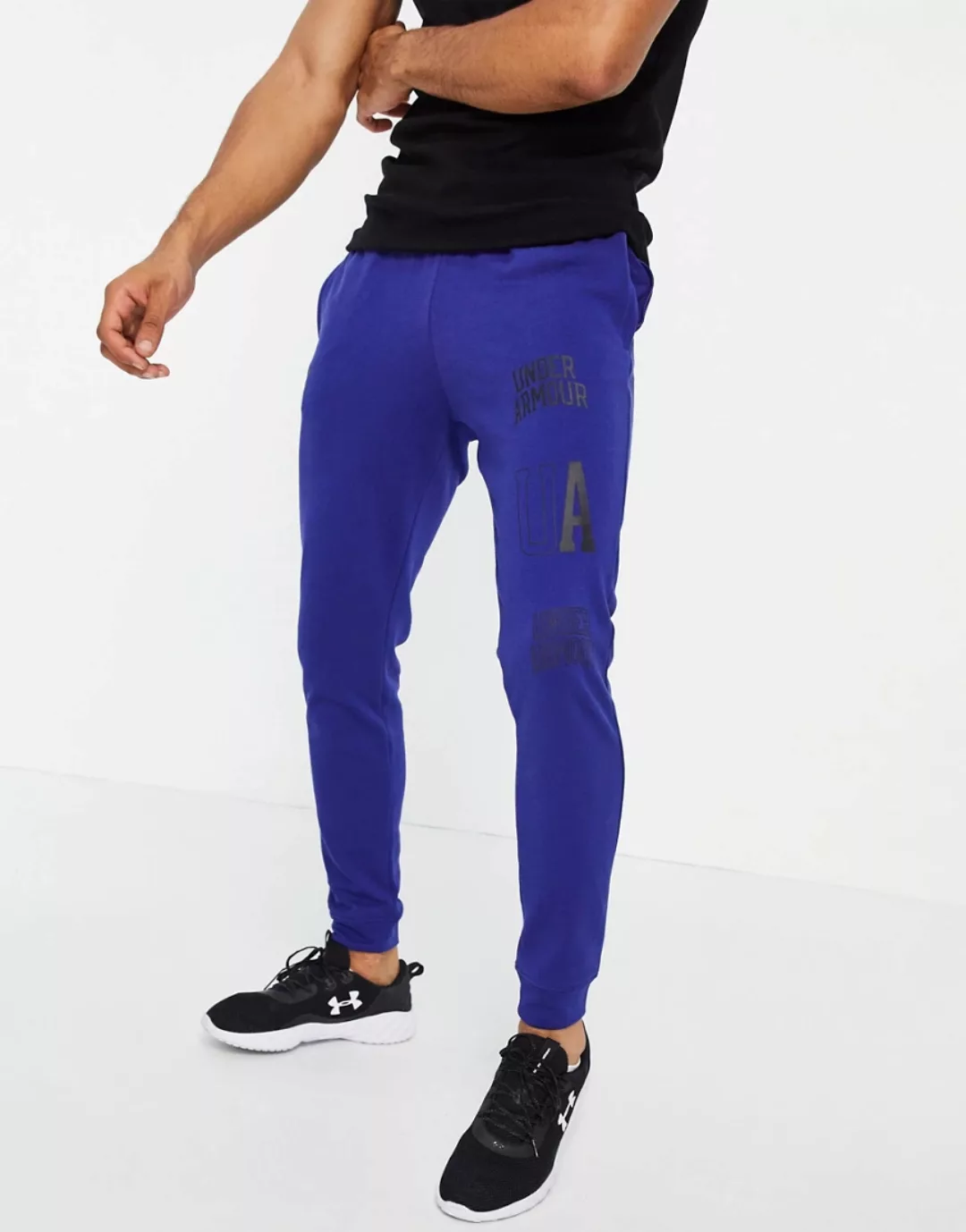 Under Armour – Training Rival Collegiate – Jogginghose in Blau mit Logo günstig online kaufen