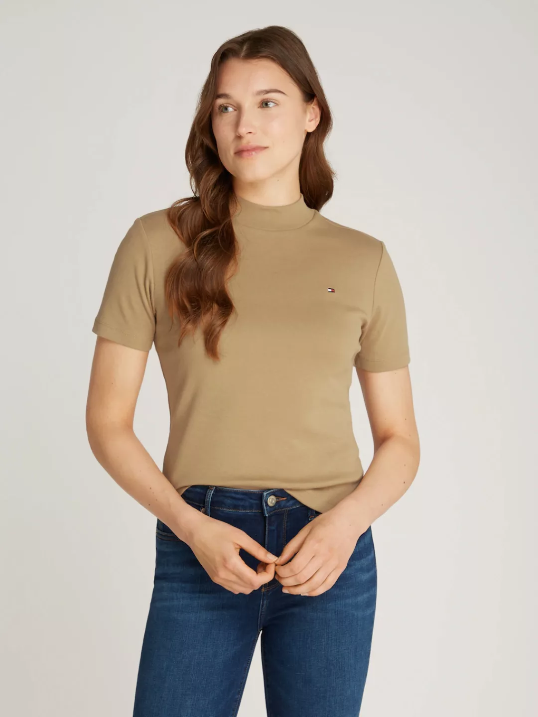 Tommy Hilfiger Stehkragenshirt "NEW CODY SLIM CROP MOCK-NK", mit Logosticke günstig online kaufen