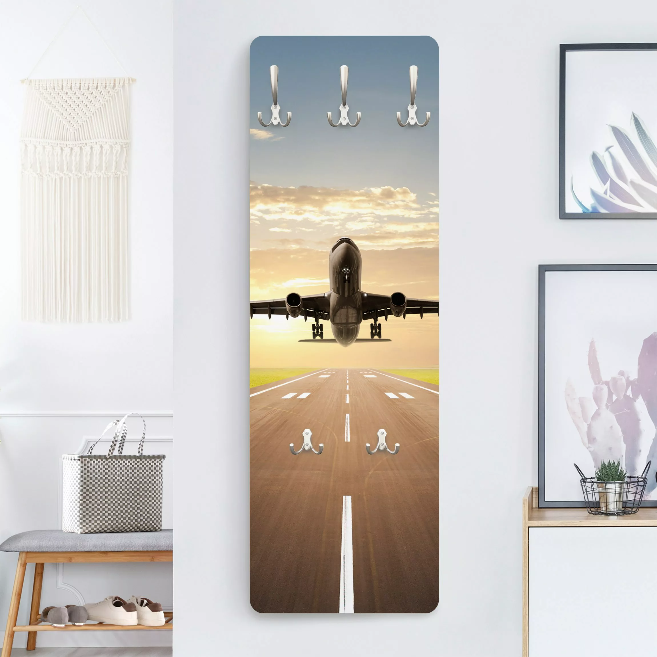Wandgarderobe Holzpaneel Architektur & Skyline Startendes Flugzeug günstig online kaufen
