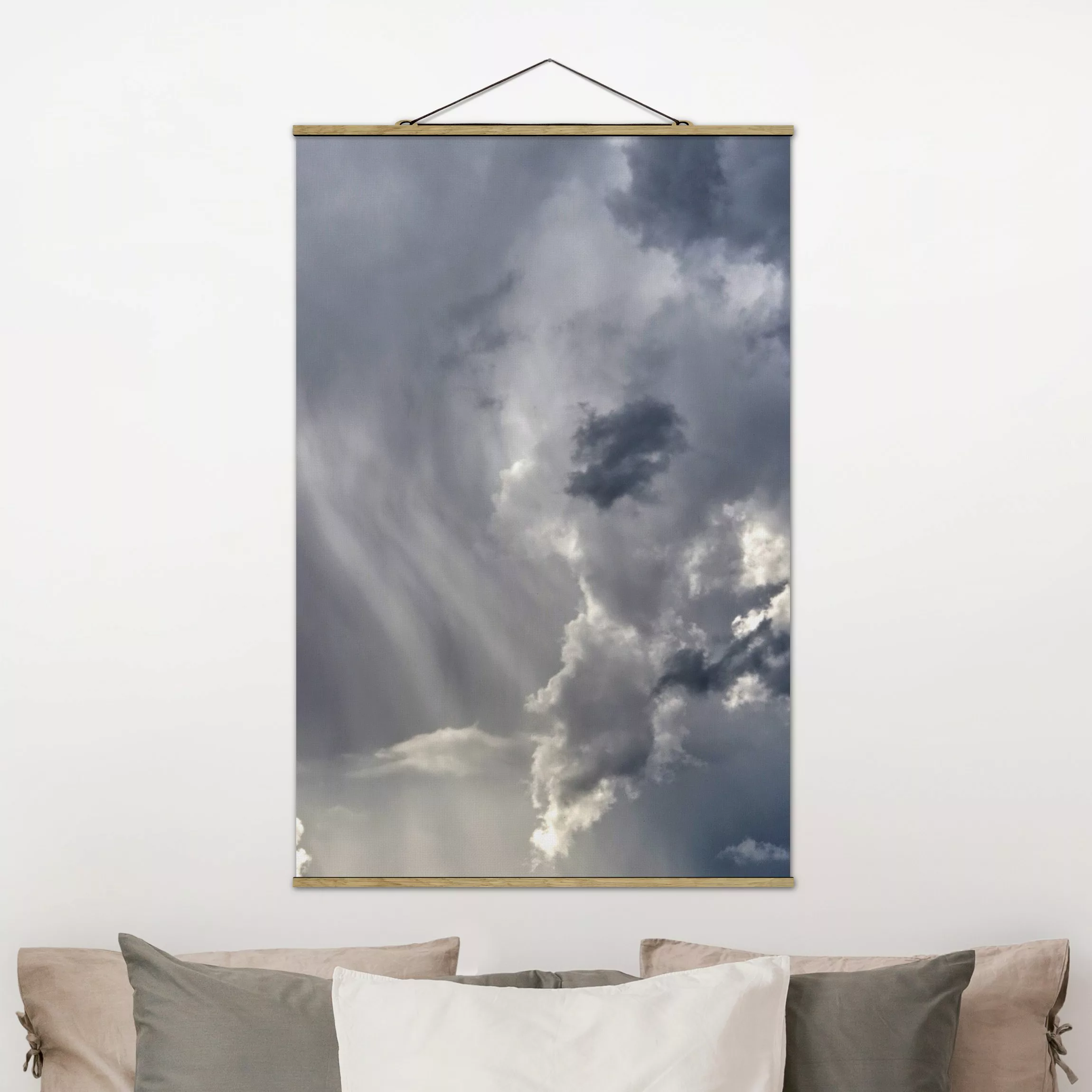 Stoffbild mit Posterleisten Wilde Wolken günstig online kaufen