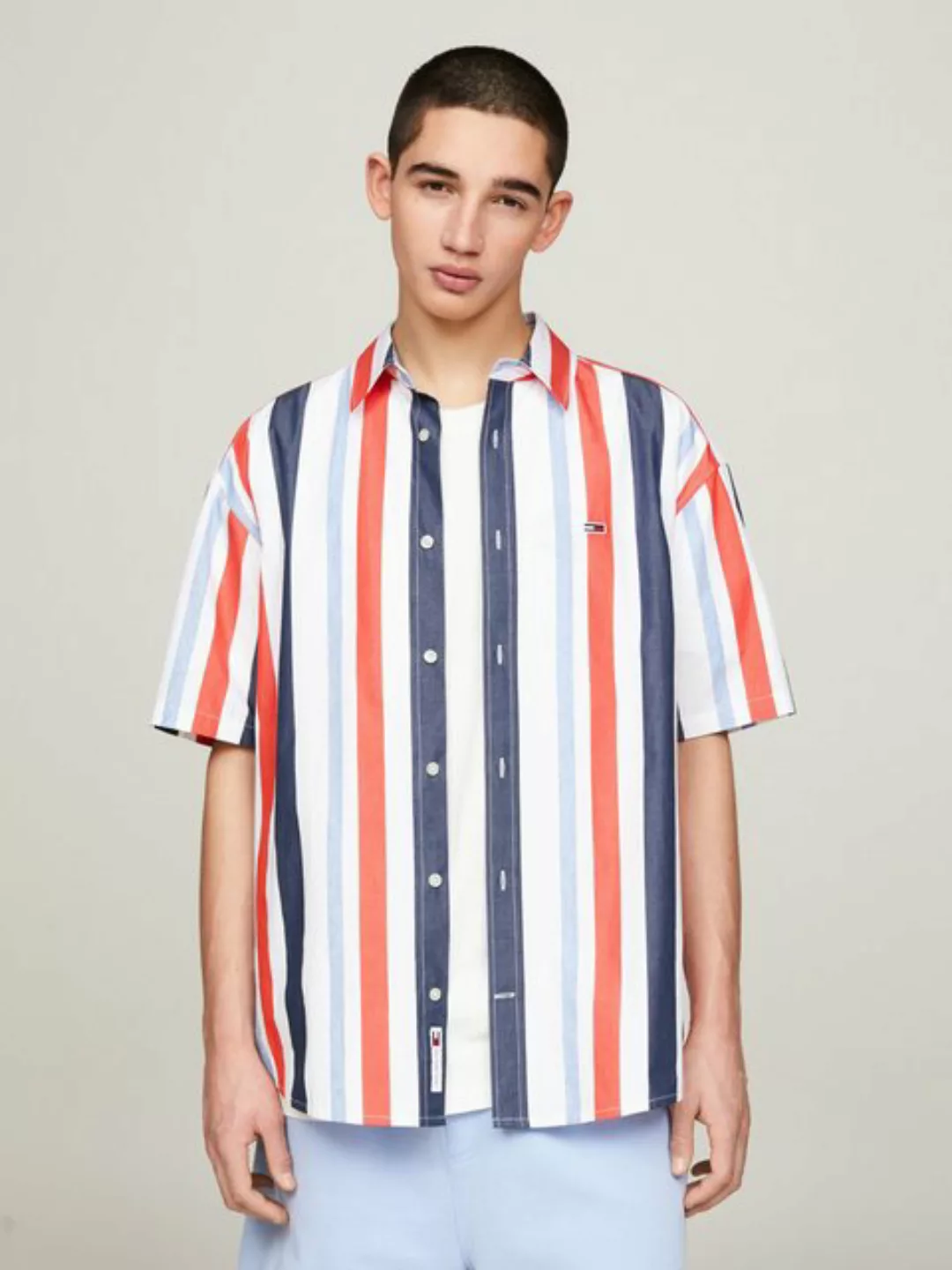 Tommy Jeans Kurzarmhemd TJM RLX STRIPES SHIRT mit mehrfarbigen Streifen günstig online kaufen