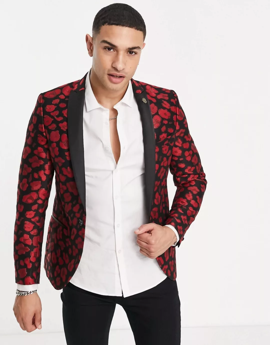 Twisted Tailor – Jacquard-Blazer in Schwarz mit rotem Leopardenmuster günstig online kaufen