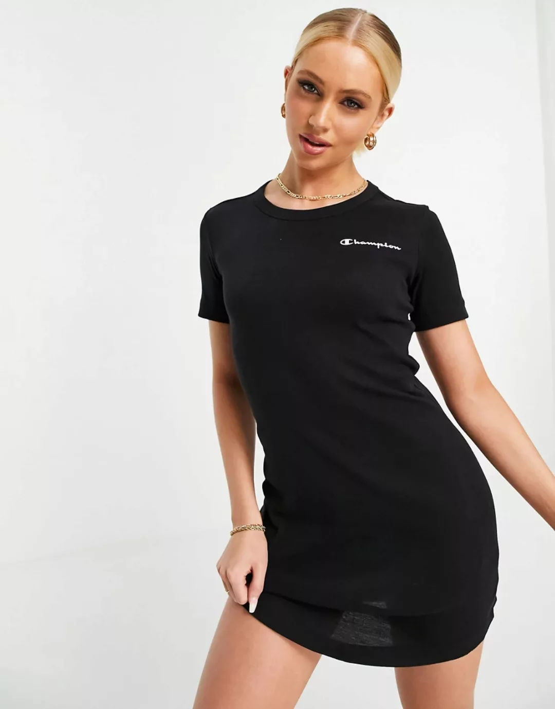 Champion – Geripptes T-Shirtkleid in Schwarz günstig online kaufen