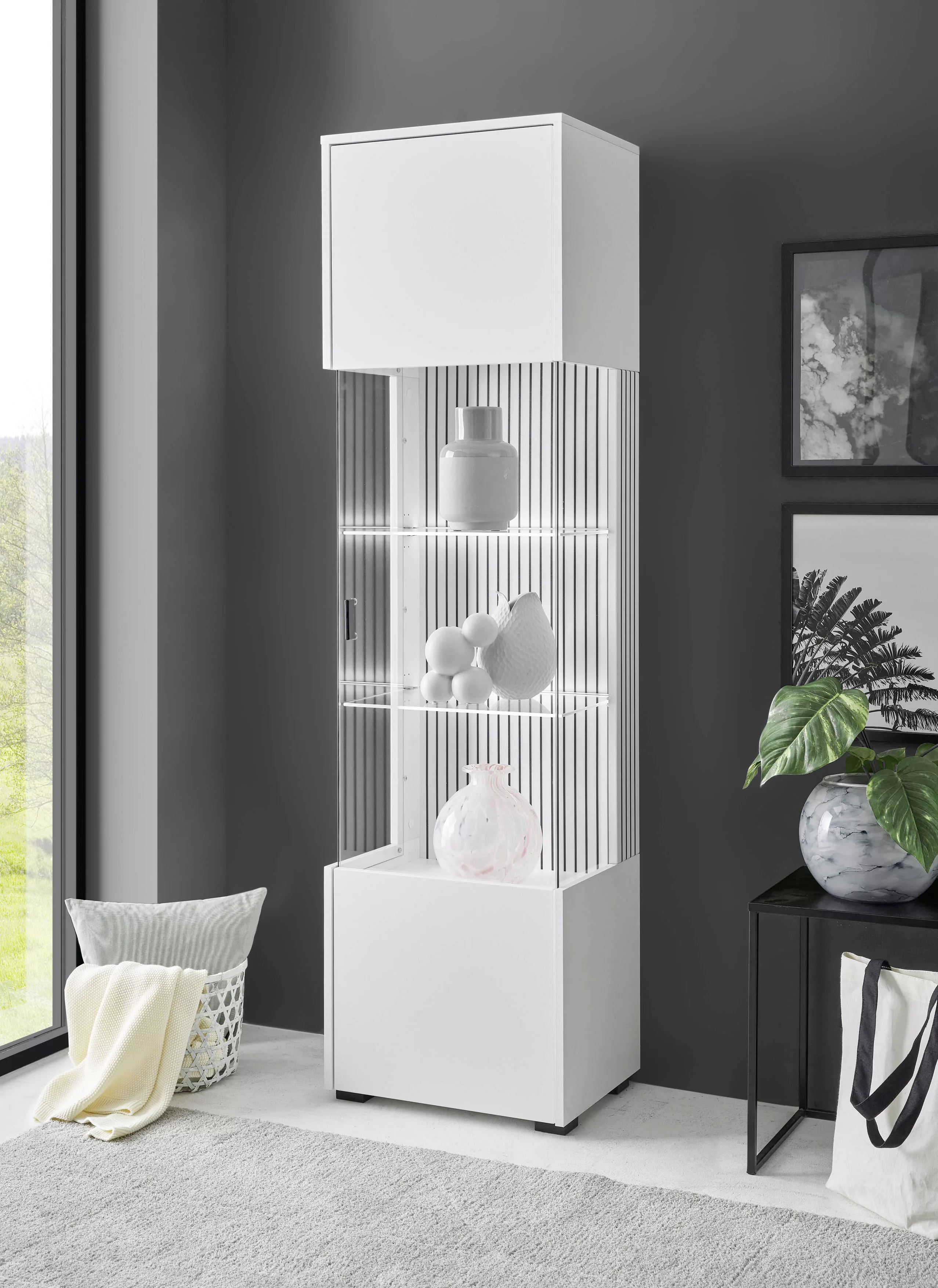 INOSIGN Vitrine "Hudson", in moderner Trendfarbe, Griffe aus Metall (Schwar günstig online kaufen