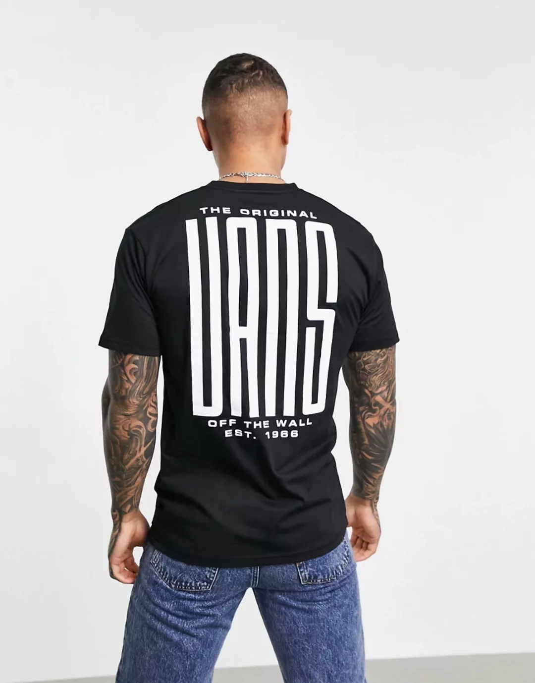 Vans – Schwarzes T-Shirt mit großem Print auf der Rückseite günstig online kaufen