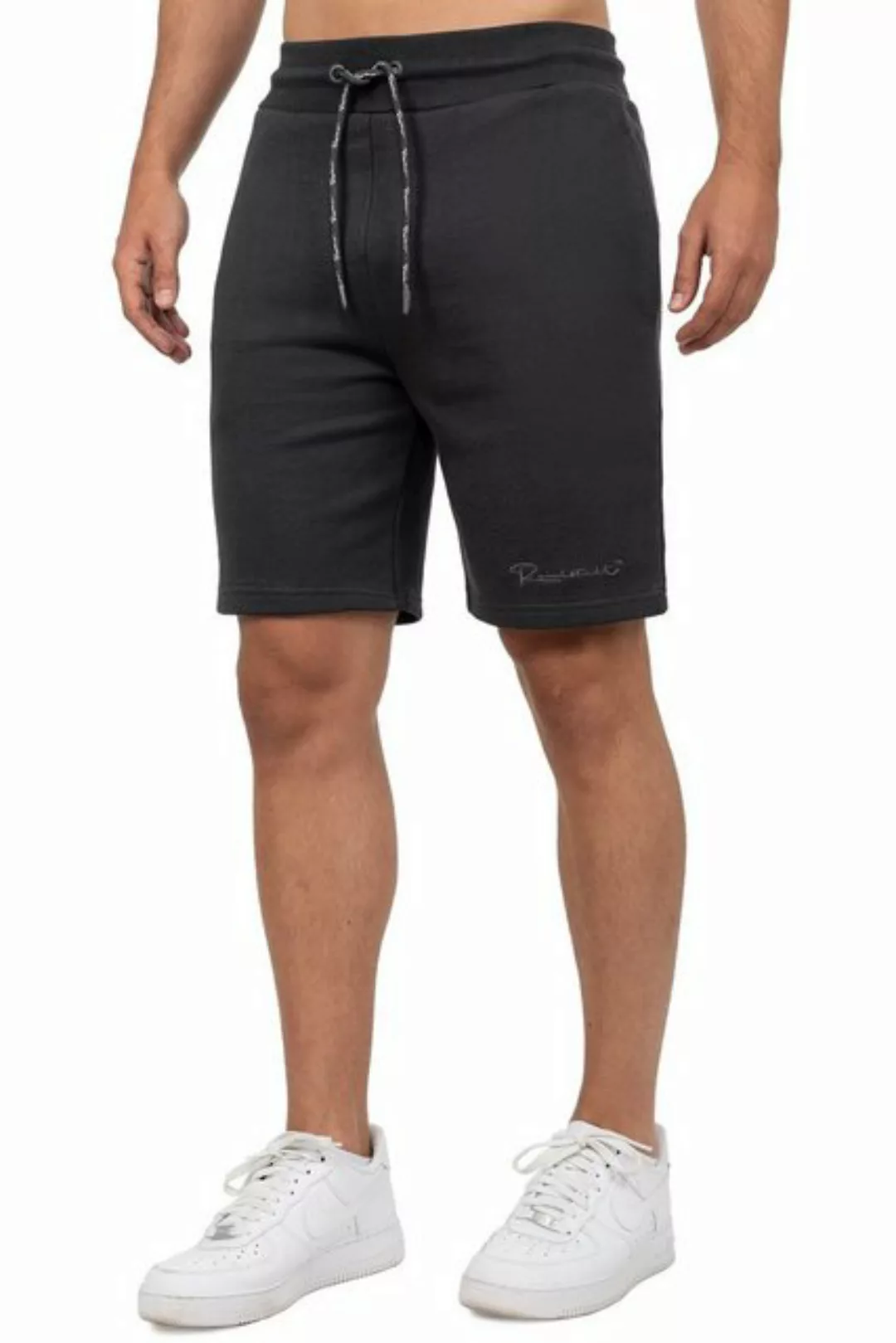 Reichstadt Shorts Basic Casual Kurze Hose 23RS036 Black L mit Stitching am günstig online kaufen