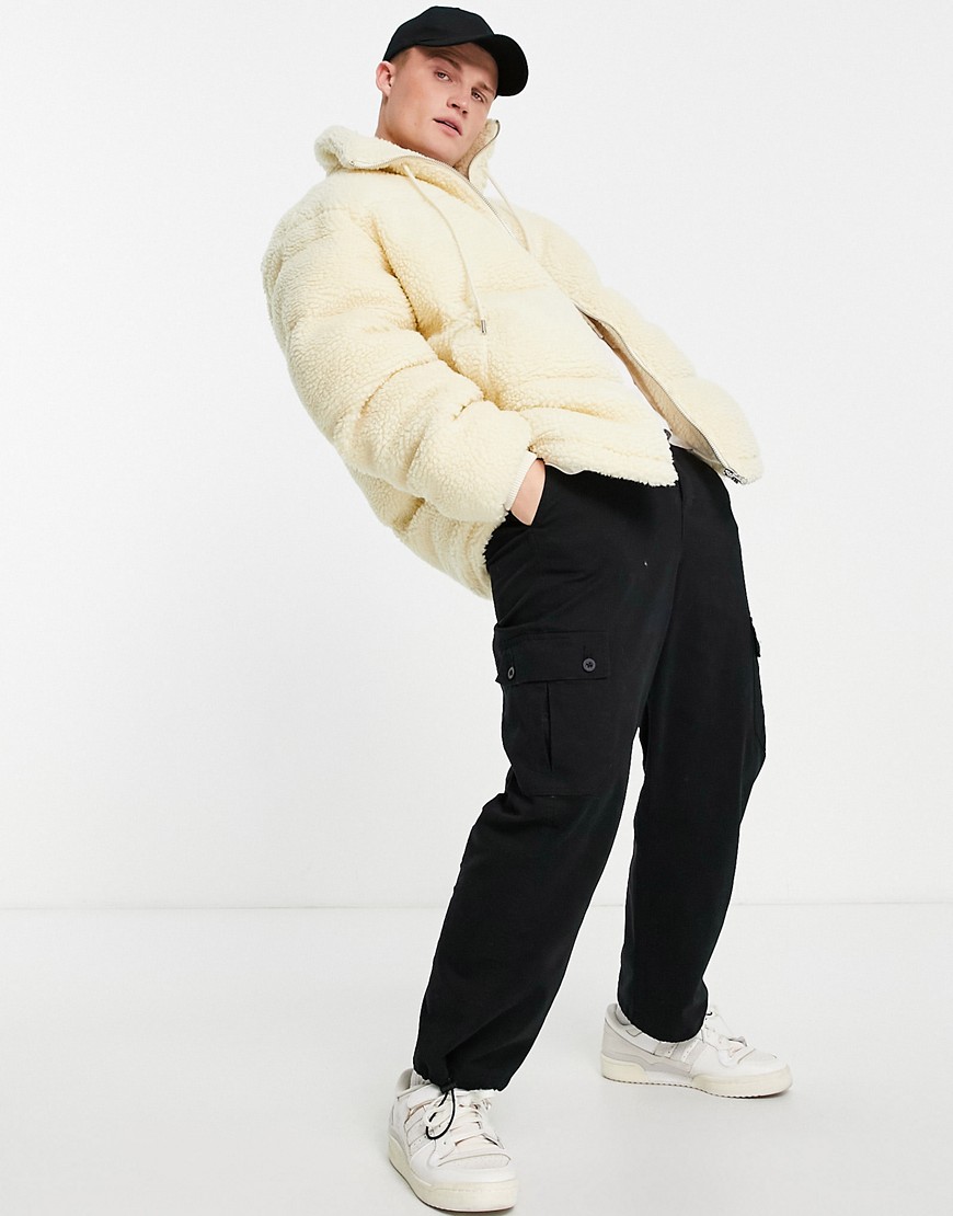 Barney's Originals – Oversize-Steppjacke aus Teddyfell in Ecru mit Reißvers günstig online kaufen