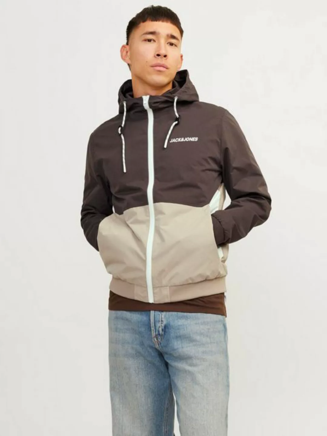 Jack & Jones Blouson JJERUSH HOOD BOMBER NOOS mit Logo Schriftzug günstig online kaufen