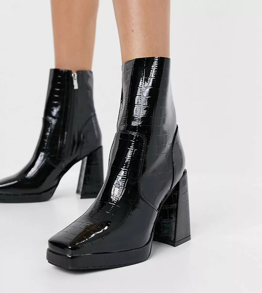 RAID Wide Fit – Silonna – Stiefel in Kroko schwarz lackiert mit eckiger Zeh günstig online kaufen