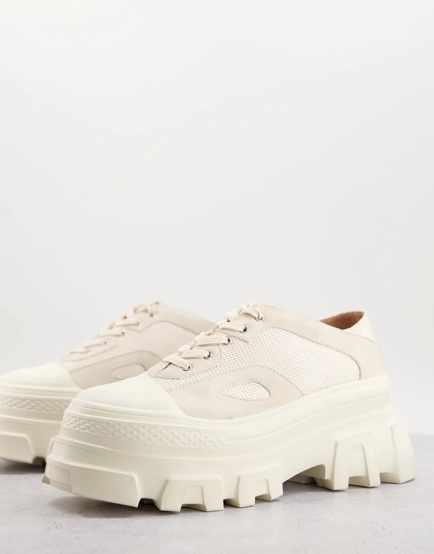 Public Desire – Man Ransom – Schnürschuhe in Beige aus Nylon mit dicker Soh günstig online kaufen