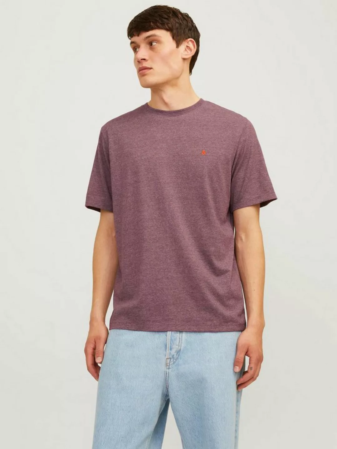 Jack & Jones Rundhalsshirt JJEPAULOS TEE SS CREW NECK NOOS mit Logo Sticker günstig online kaufen