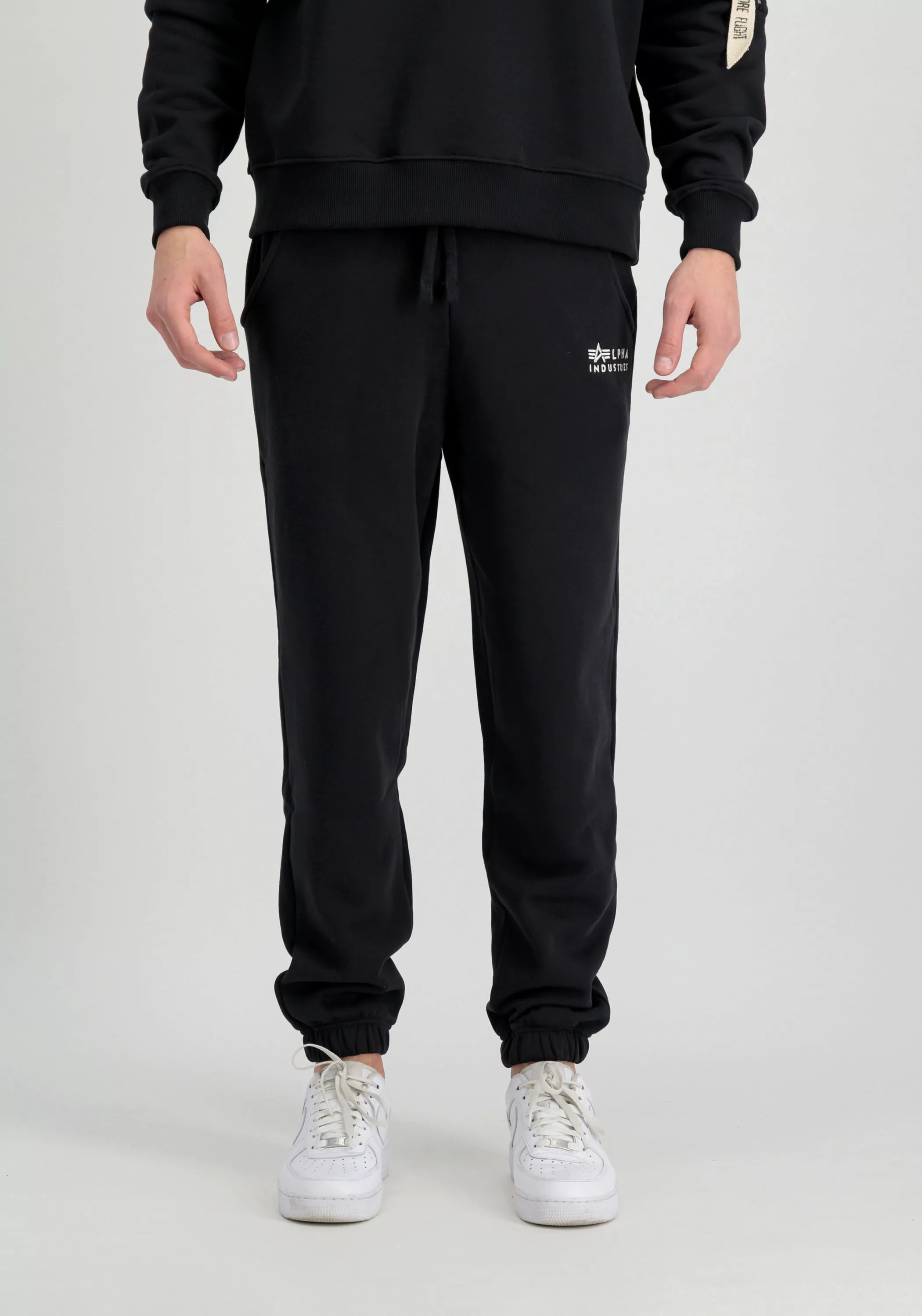 Alpha Industries Jogginghose "ALPHA INDUSTRIES Men - Jogger Organics EMB Re günstig online kaufen