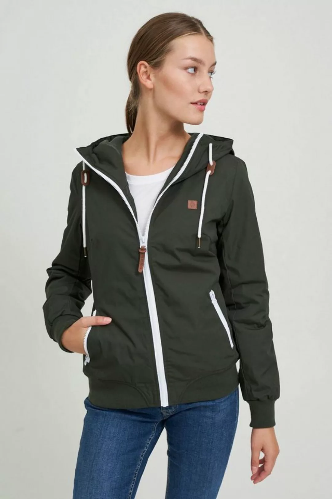 OXMO Kurzjacke OXTila Übergangsjacke mit kontrastfarbenem Reißverschluss günstig online kaufen