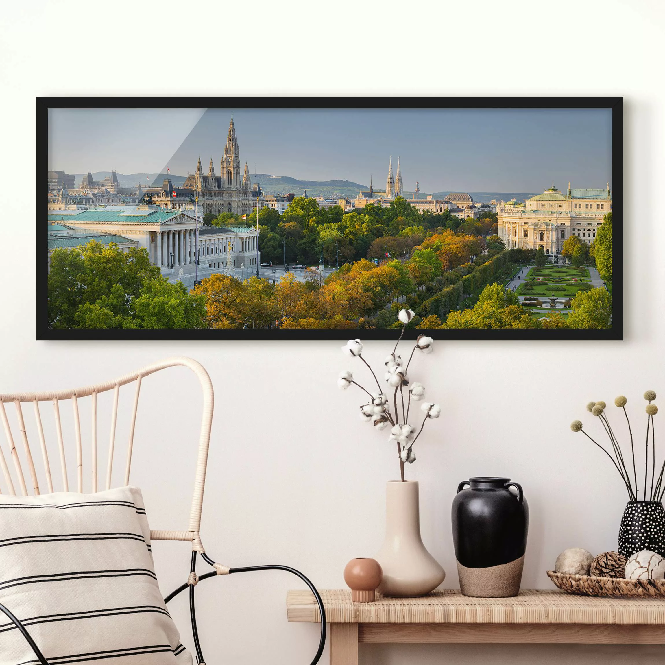 Bild mit Rahmen Natur & Landschaft - Panorama Blick über Wien günstig online kaufen