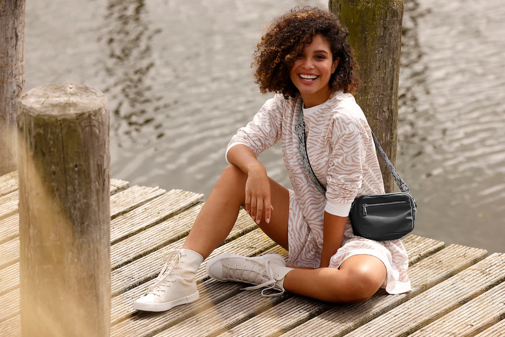 LASCANA Umhängetasche, Handtasche, Crossbody-Bag mit auswechselbaren Schult günstig online kaufen