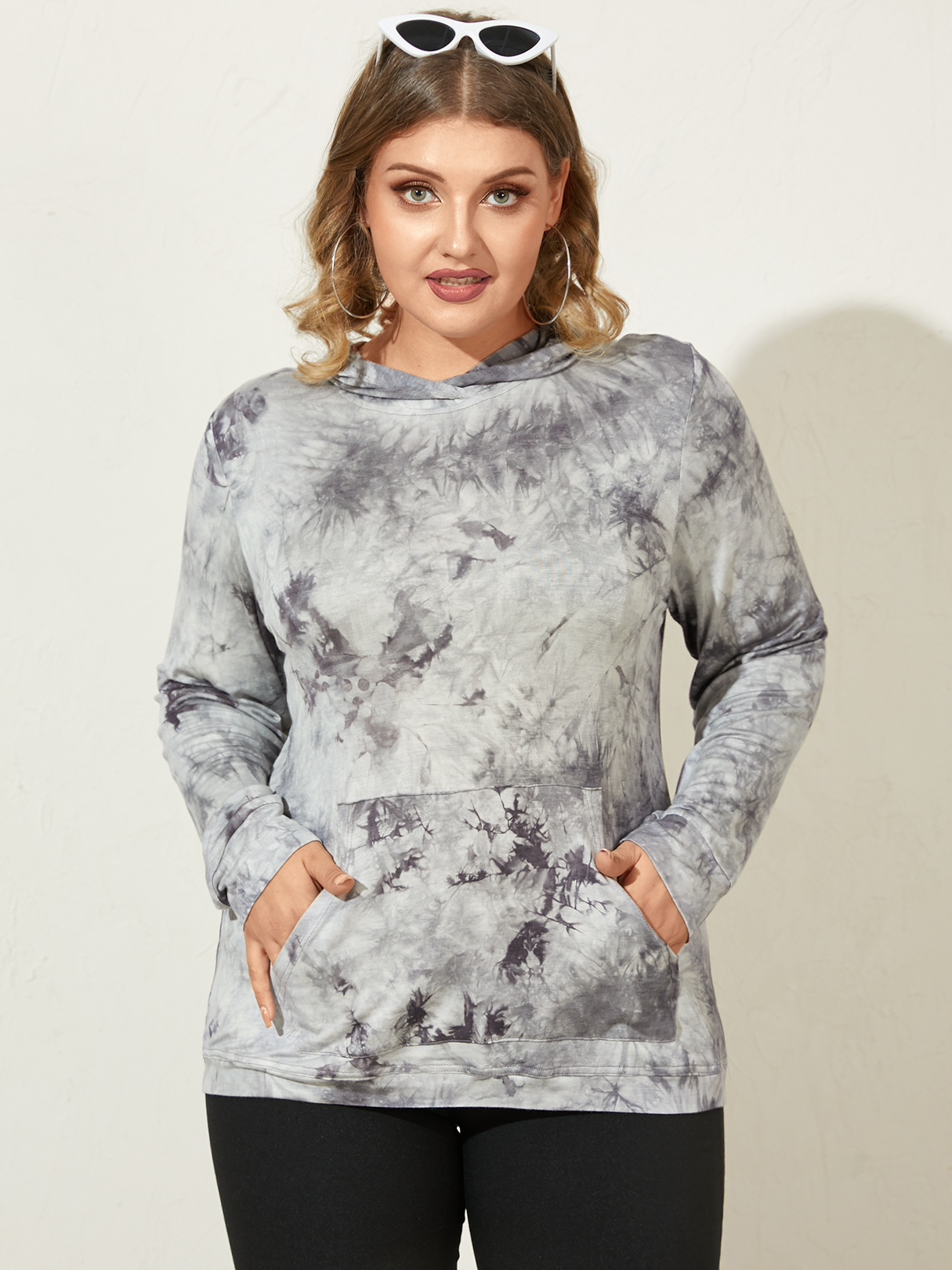 YOINS Plus Größe Tie Dye Taschen Design Kapuzen Design Langarm Sweatshirt günstig online kaufen