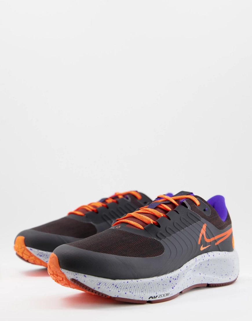 Nike Running – Air Zoom Pegasus 38 Shield – Laufschuhe in Schwarz und Orang günstig online kaufen