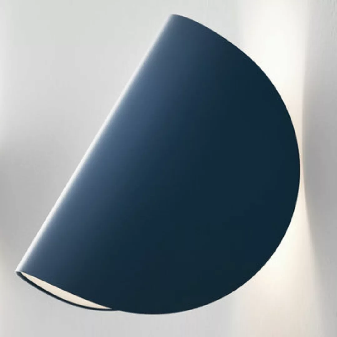 Wandleuchte IO LED metall blau - Fontana Arte - Blau günstig online kaufen