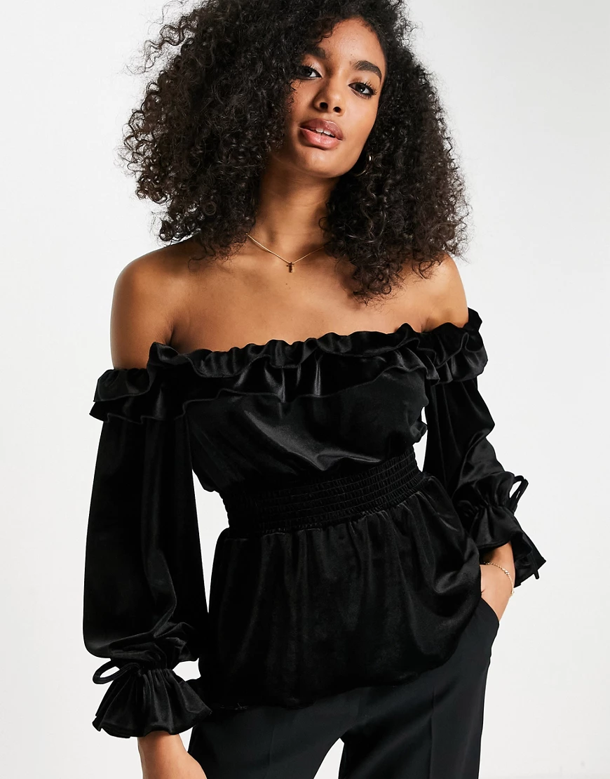 River Island – Gesmokte Bardot-Bluse in Schwarz und geraffter Taille günstig online kaufen