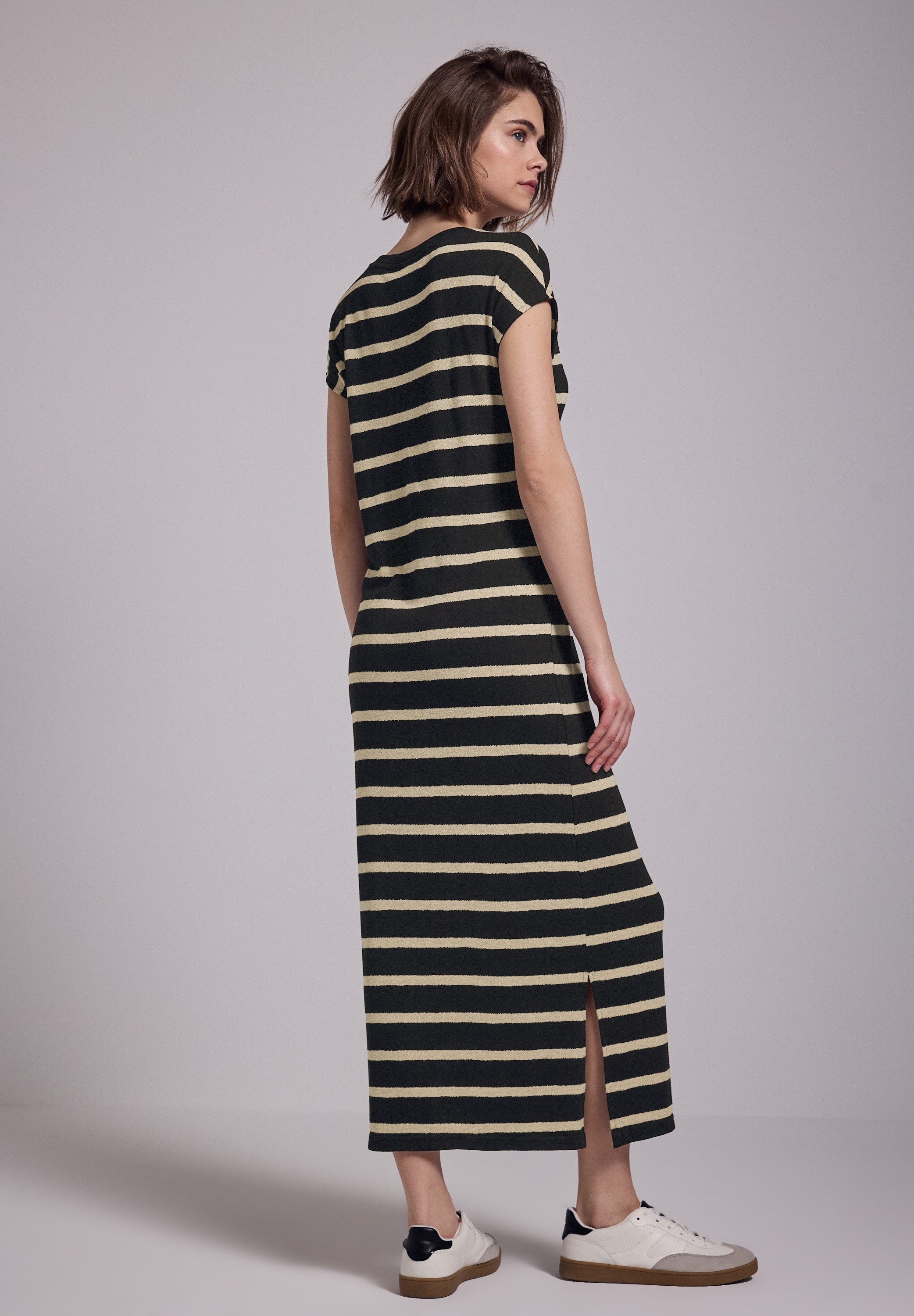 STREET ONE STUDIO Midikleid, mit Rundhalsausschnitt günstig online kaufen