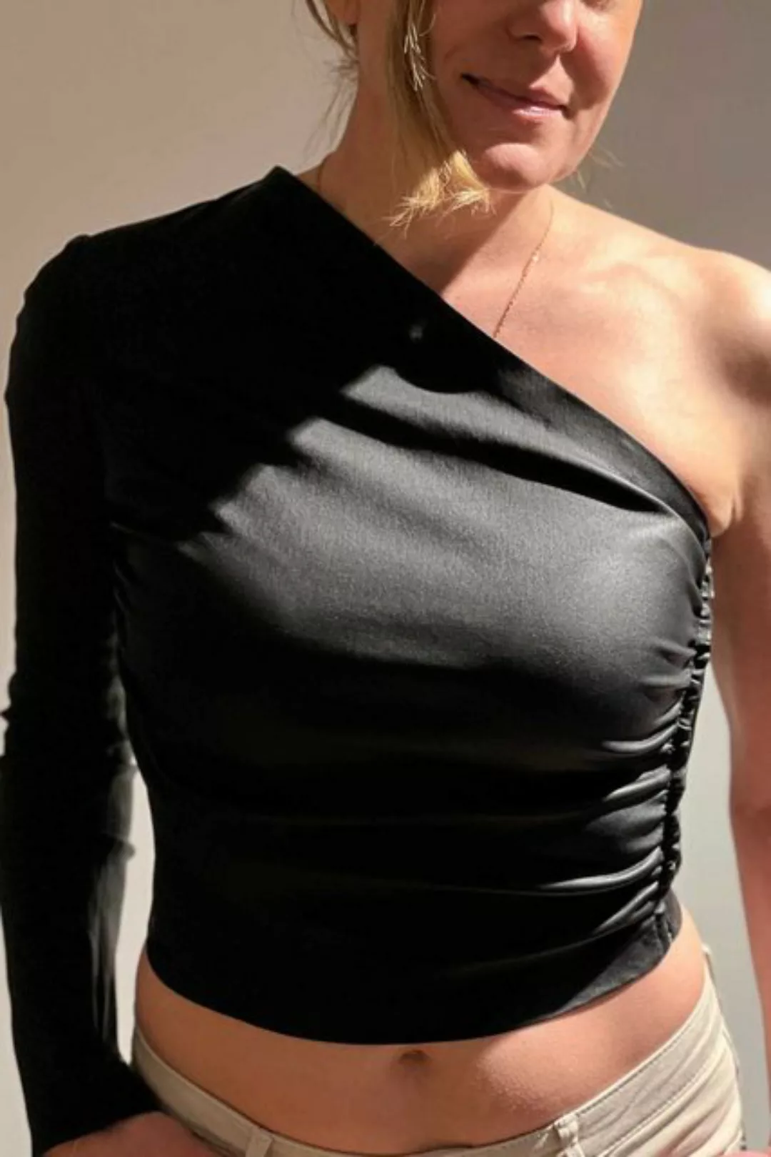 von hohenstein Blusentop One-Shoulder Lederoberteil LIV handmade sexy 34 günstig online kaufen