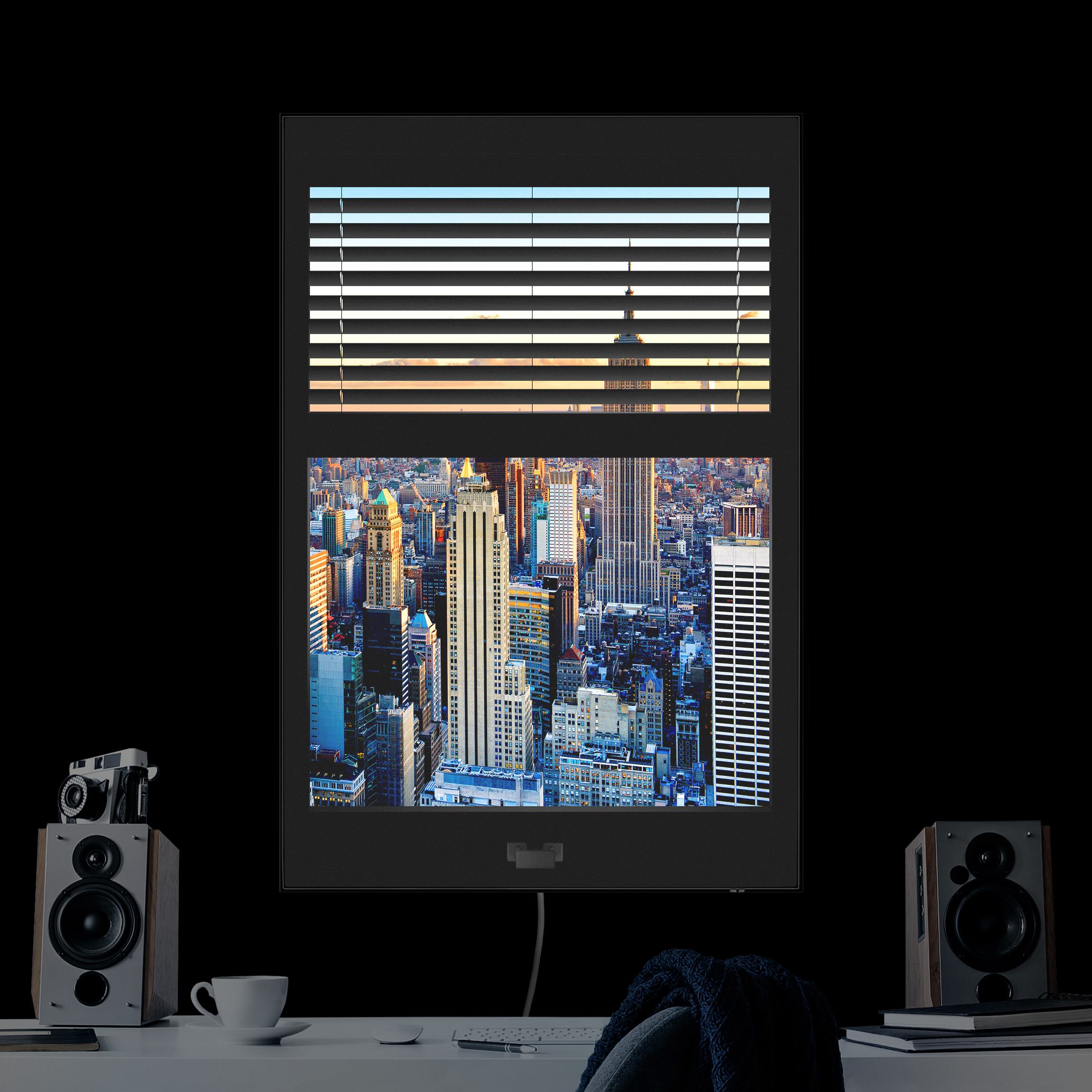 LED-Wechselbild Fensterausblick Jalousie - Sonnenaufgang New York günstig online kaufen