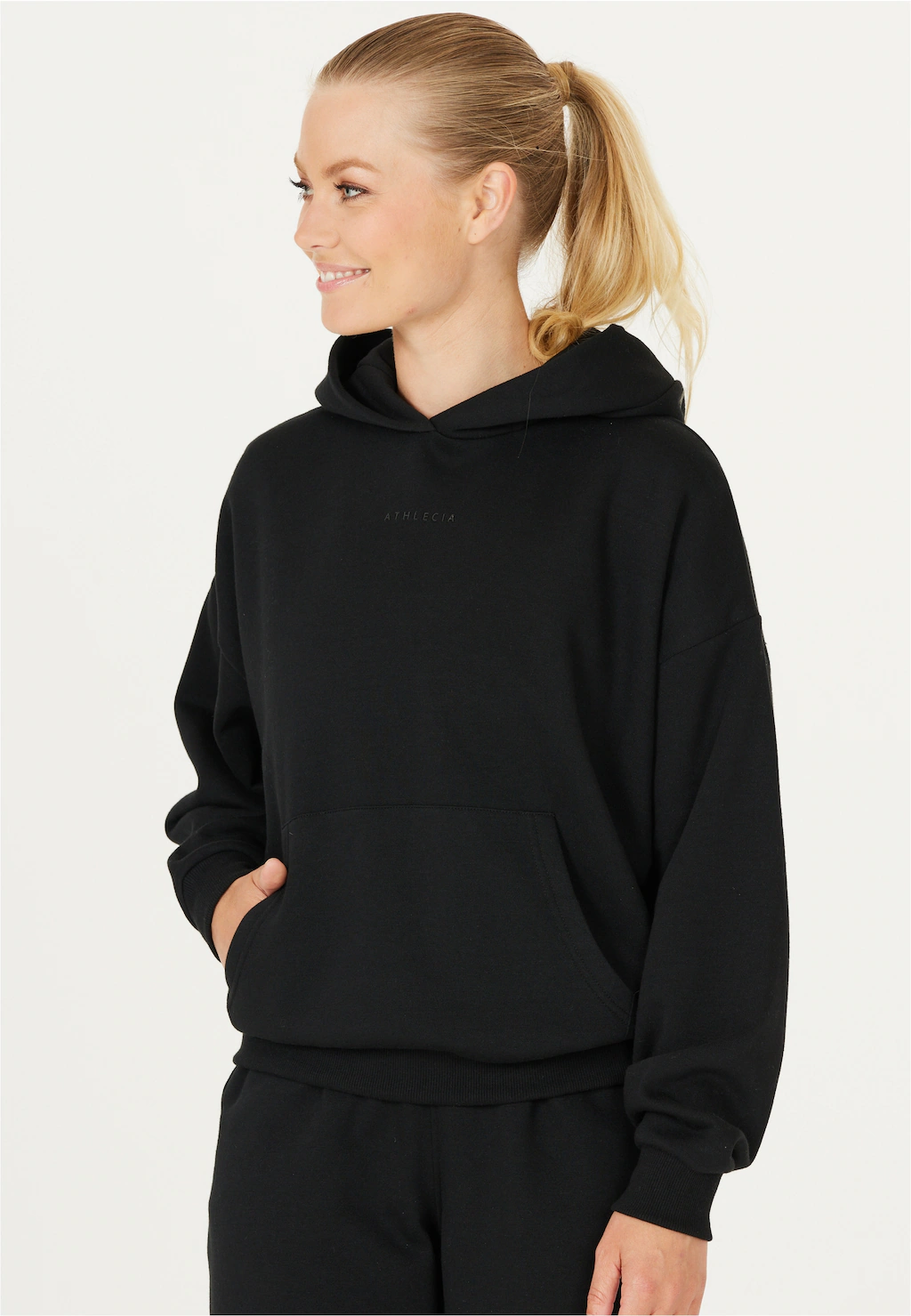 ATHLECIA Sweatshirt "Ruthie", aus superweichem Material günstig online kaufen