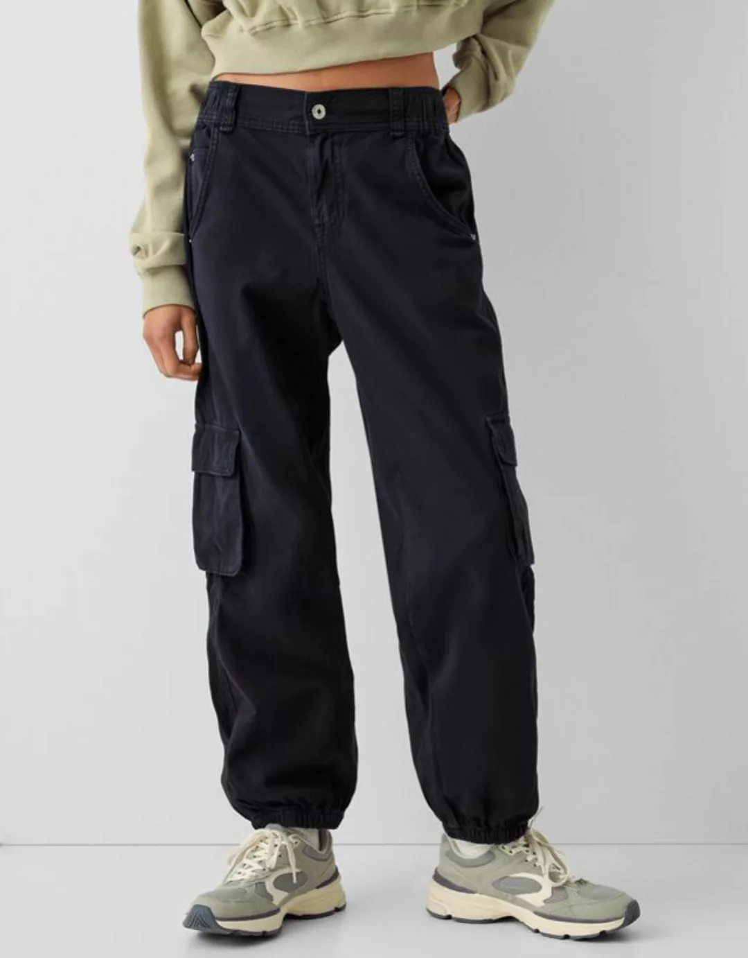 Bershka Jogger-Hose Aus Baumwollstoff Damen M Schwarz günstig online kaufen