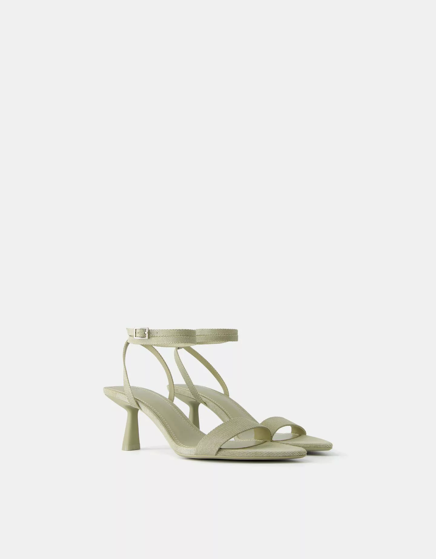 Bershka Spitz Zulaufende Sandalen Mit Kitten-Heels Damen 38 Khaki günstig online kaufen