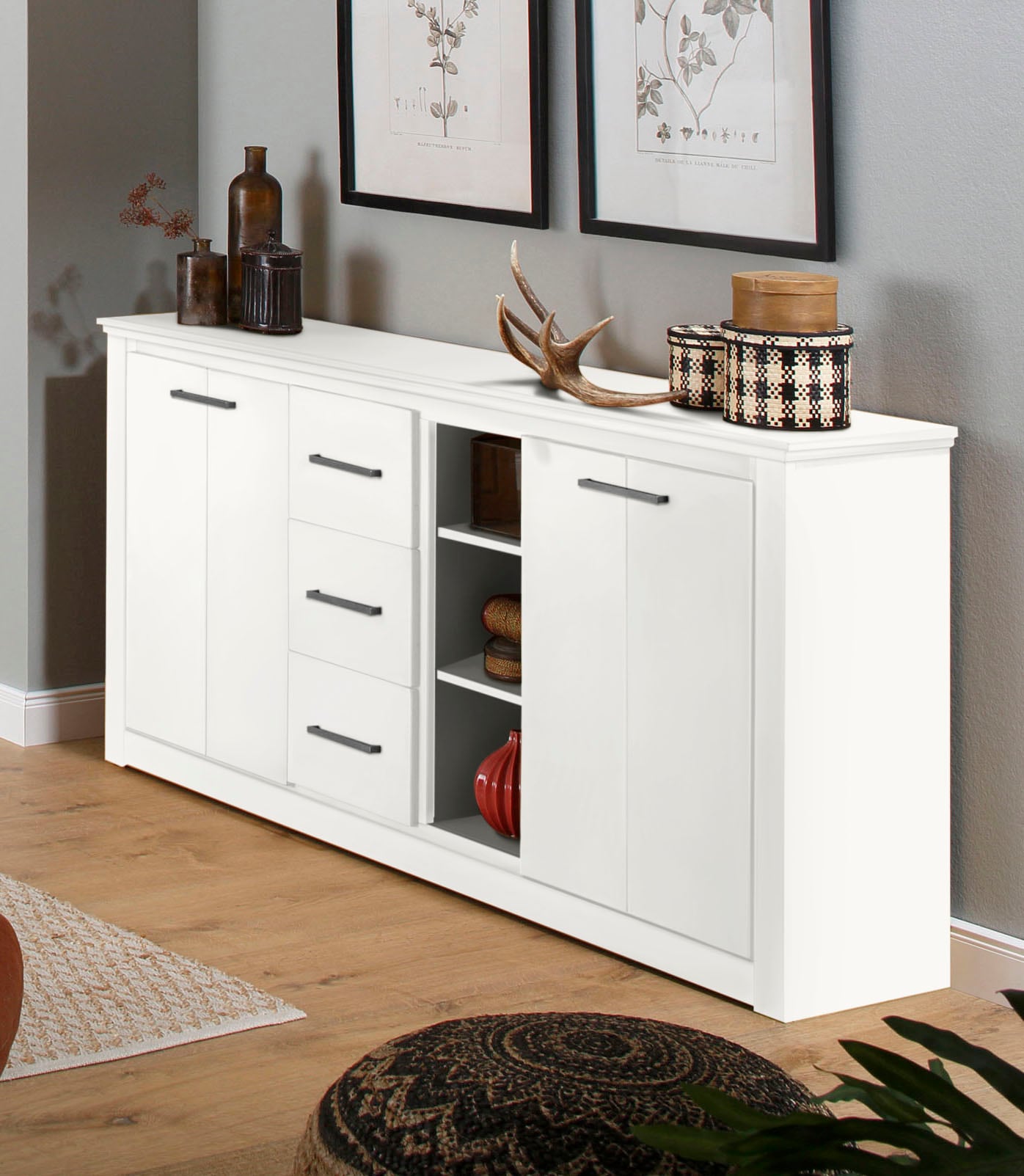 Home affaire Sideboard "Celia", Kommode mit einer schönen Holzstruktur und günstig online kaufen