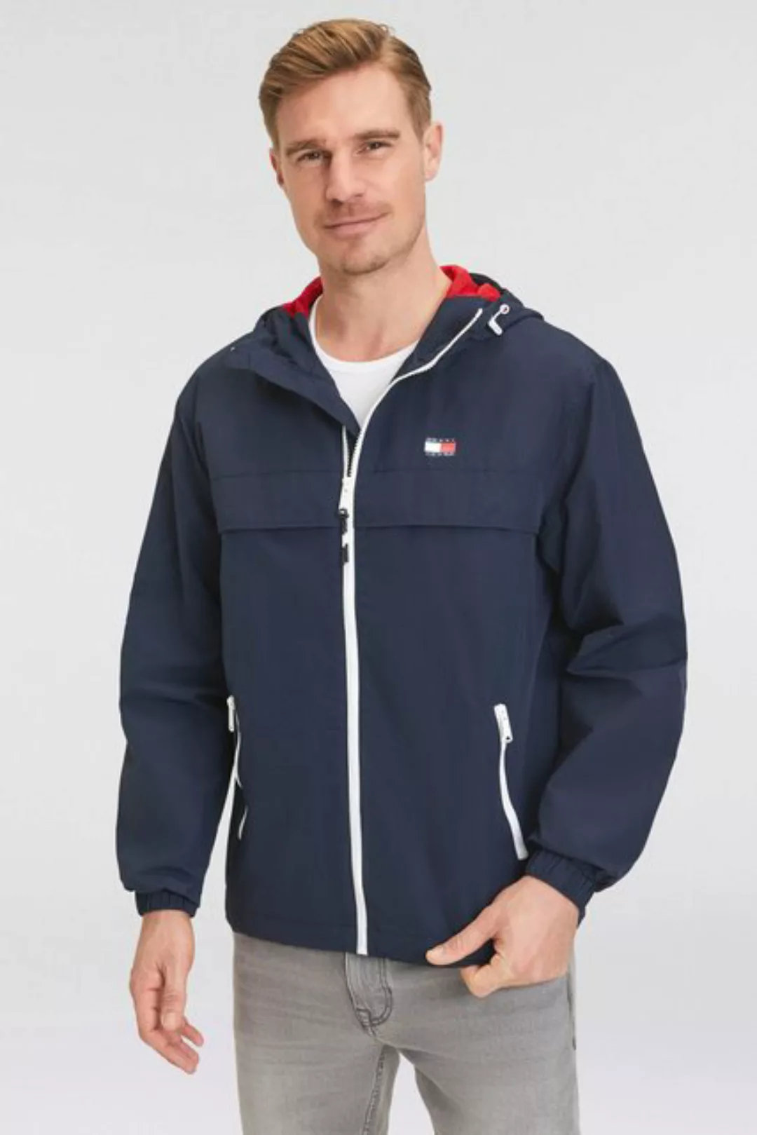 Tommy Jeans Blouson TJM CHICAGO WINDBREAKER EXT mit Kapuze günstig online kaufen