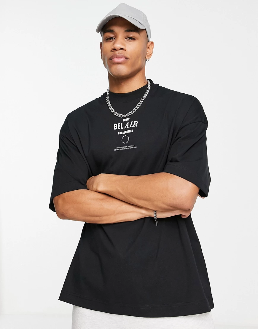 Topman – Extrem übergroßes T-Shirt in Schwarz mit beflocktem „Bel Air“-Aufd günstig online kaufen