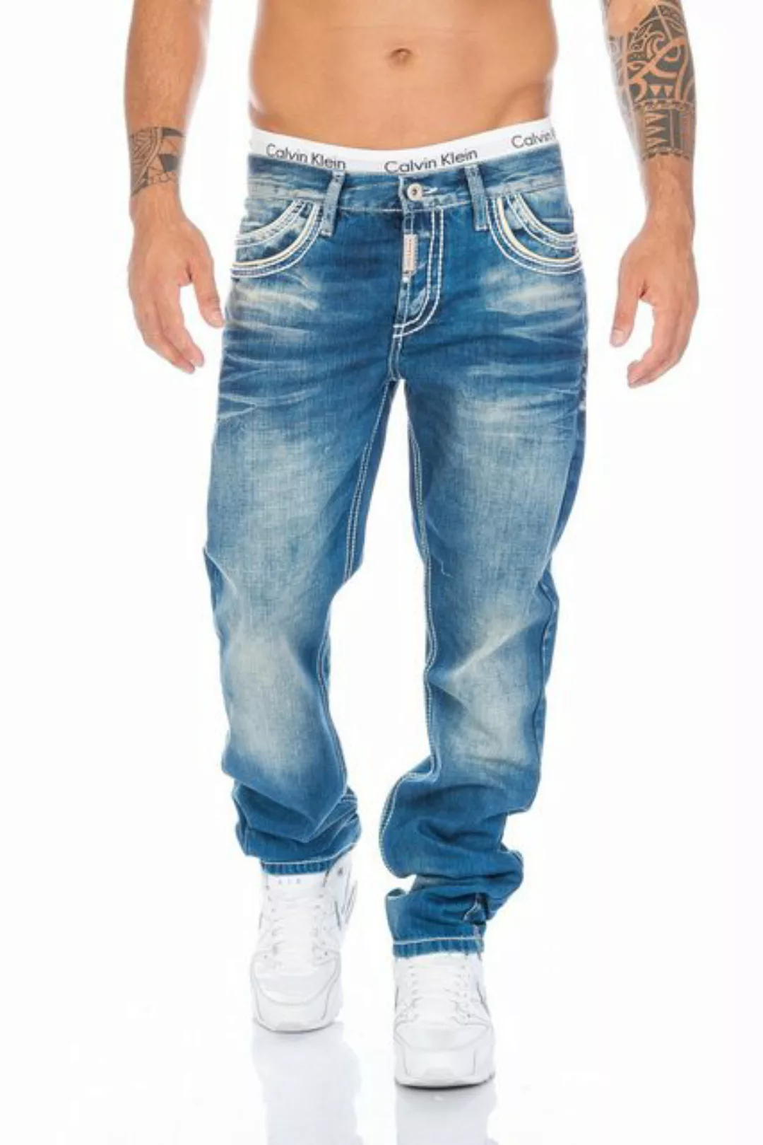 Cipo & Baxx Regular-fit-Jeans Jeans Hose mit dicken Kontrast Nähten Dicke N günstig online kaufen