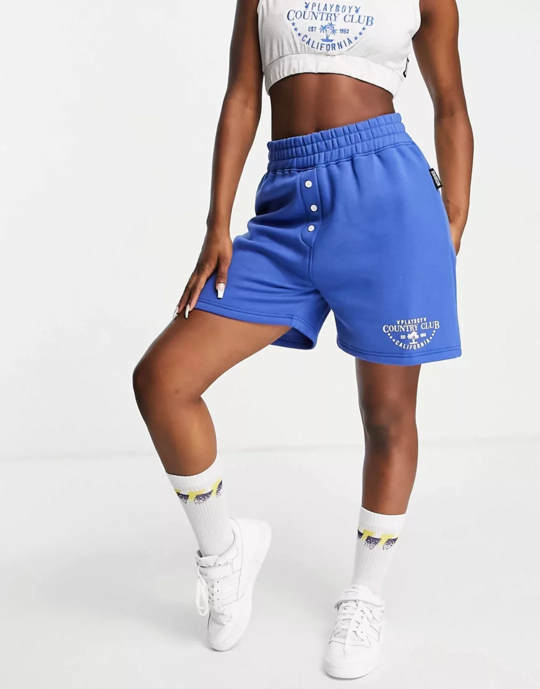 Missguided – Playboy Sports – Shorts im Runner-Stil in Blau, Kombiteil-Mari günstig online kaufen