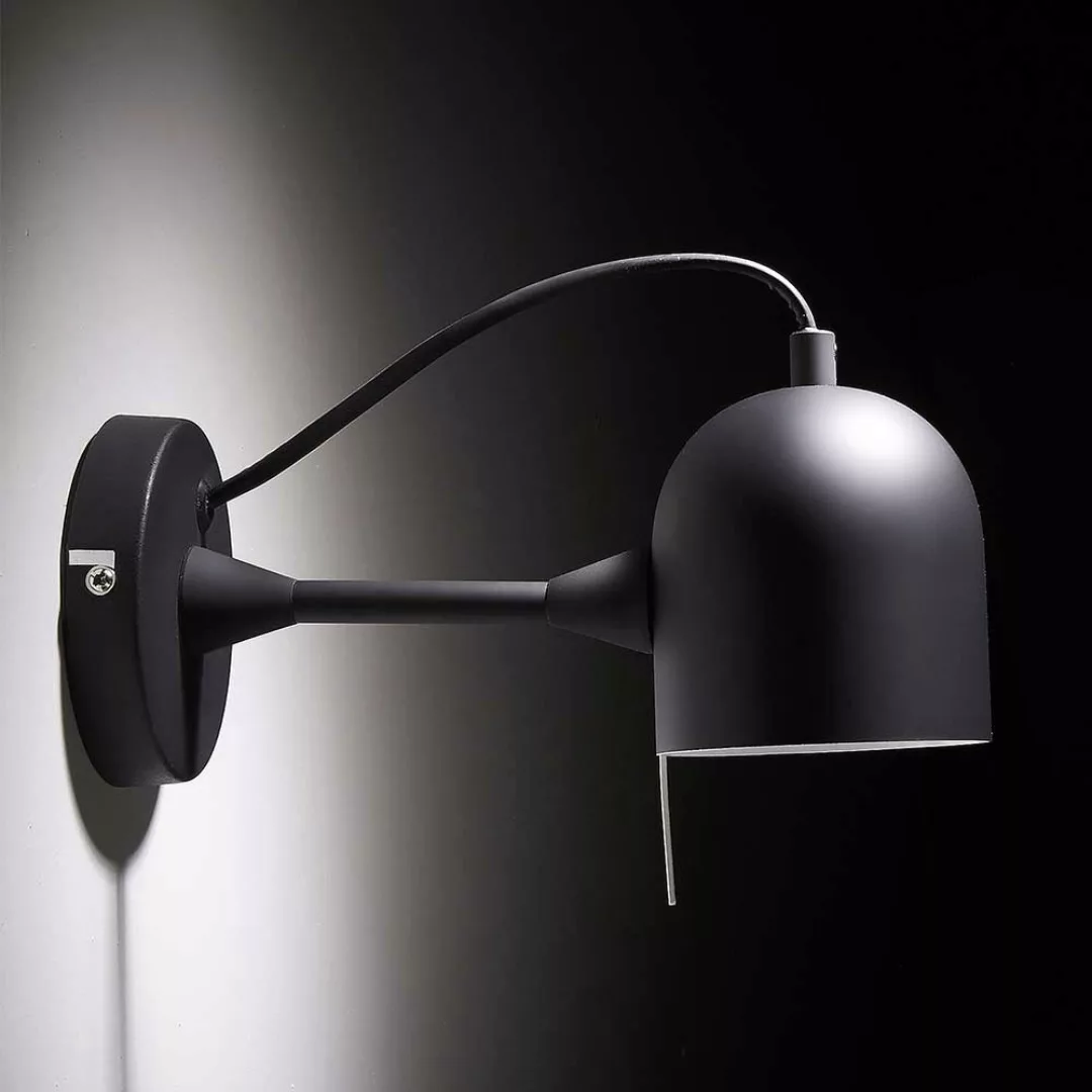 Metall Wandleuchte in Schwarz verstellbarem Lampenschirm günstig online kaufen