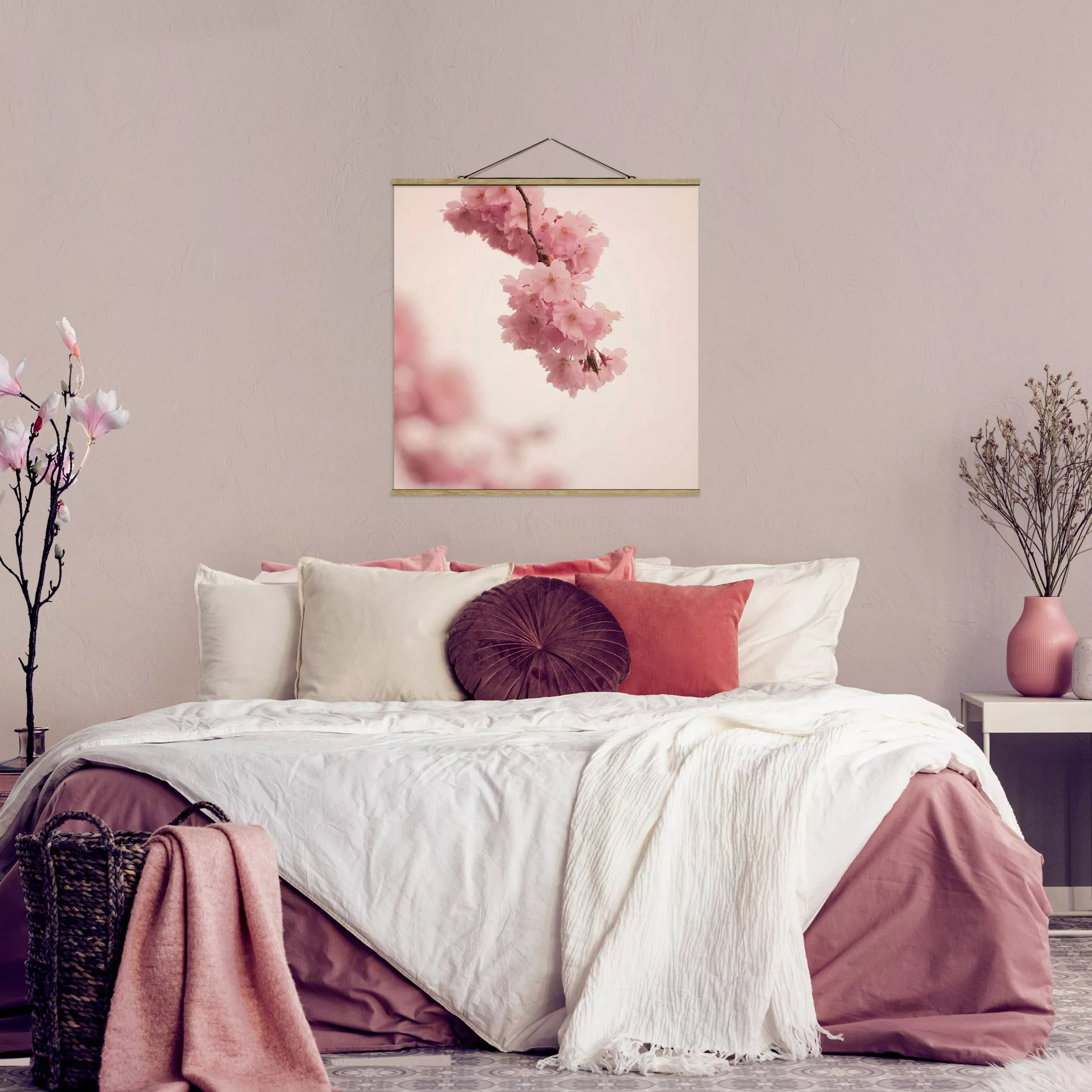 Stoffbild mit Posterleisten Zartrosane Frühlingsblüte mit Bokeh günstig online kaufen