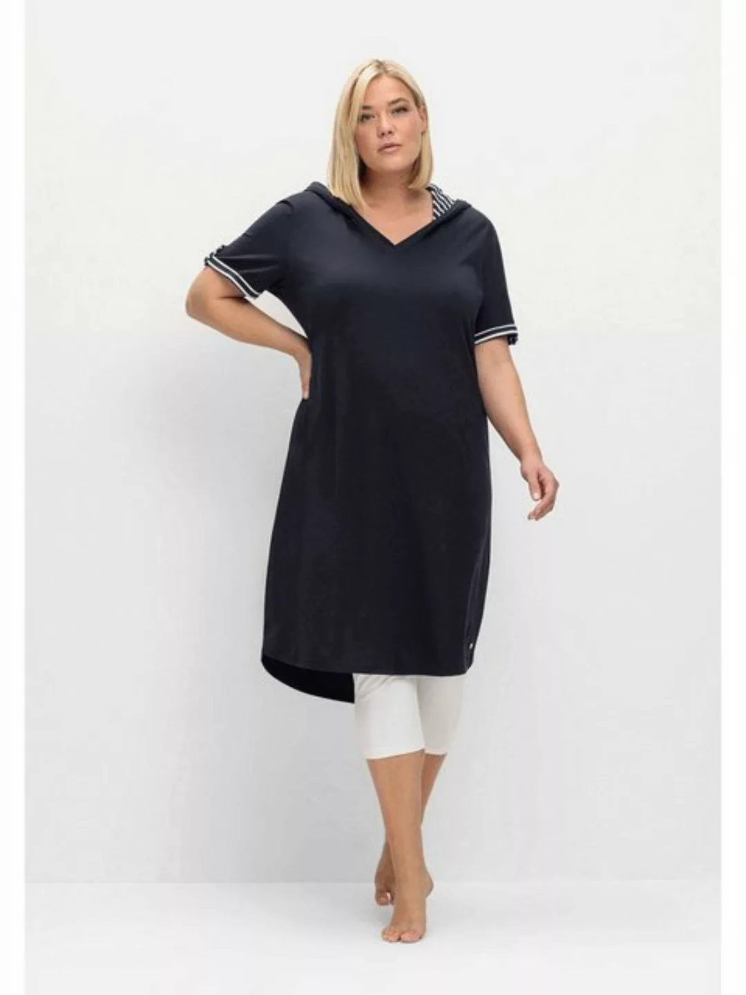 Sheego Shirtkleid Große Größen mit Kontrastdetails und längerem Rücken günstig online kaufen
