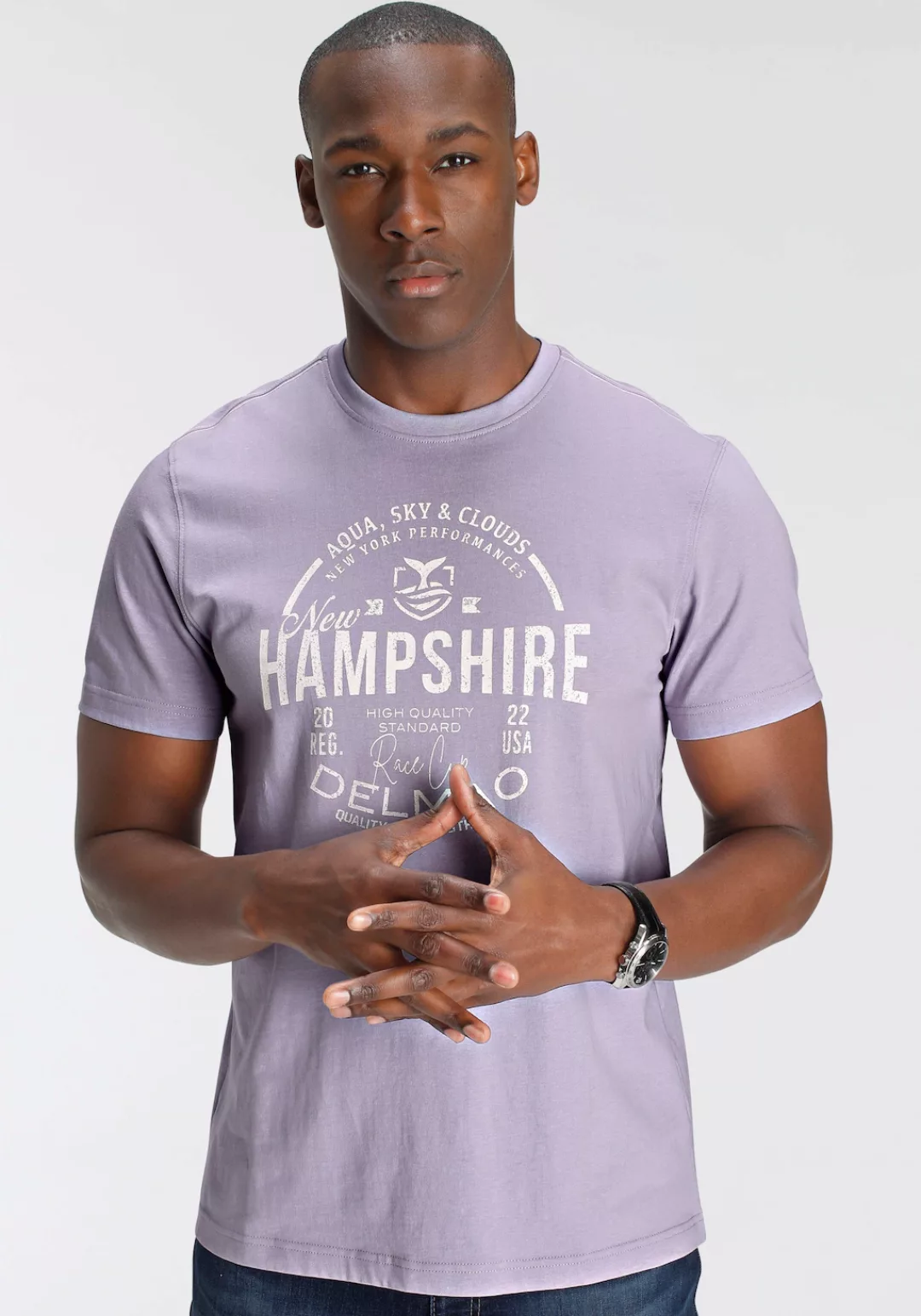 DELMAO T-Shirt, mit Brustprint - NEUE MARKE günstig online kaufen