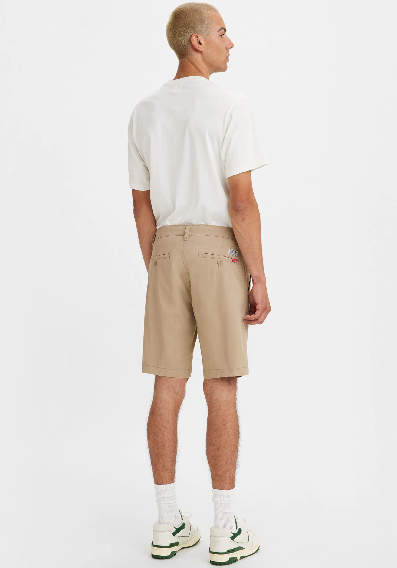 Levis Chinoshorts "XX CHINO SHORT II", Sommerhose mit Logobadge günstig online kaufen