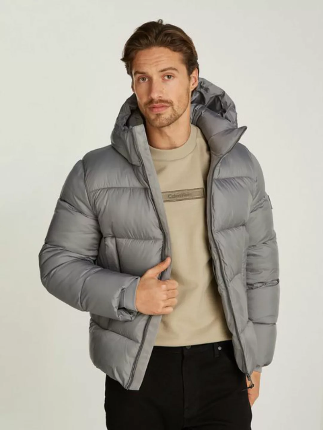 Calvin Klein Outdoorjacke HOODED QUILT PUFFER MW mit Logopatch günstig online kaufen