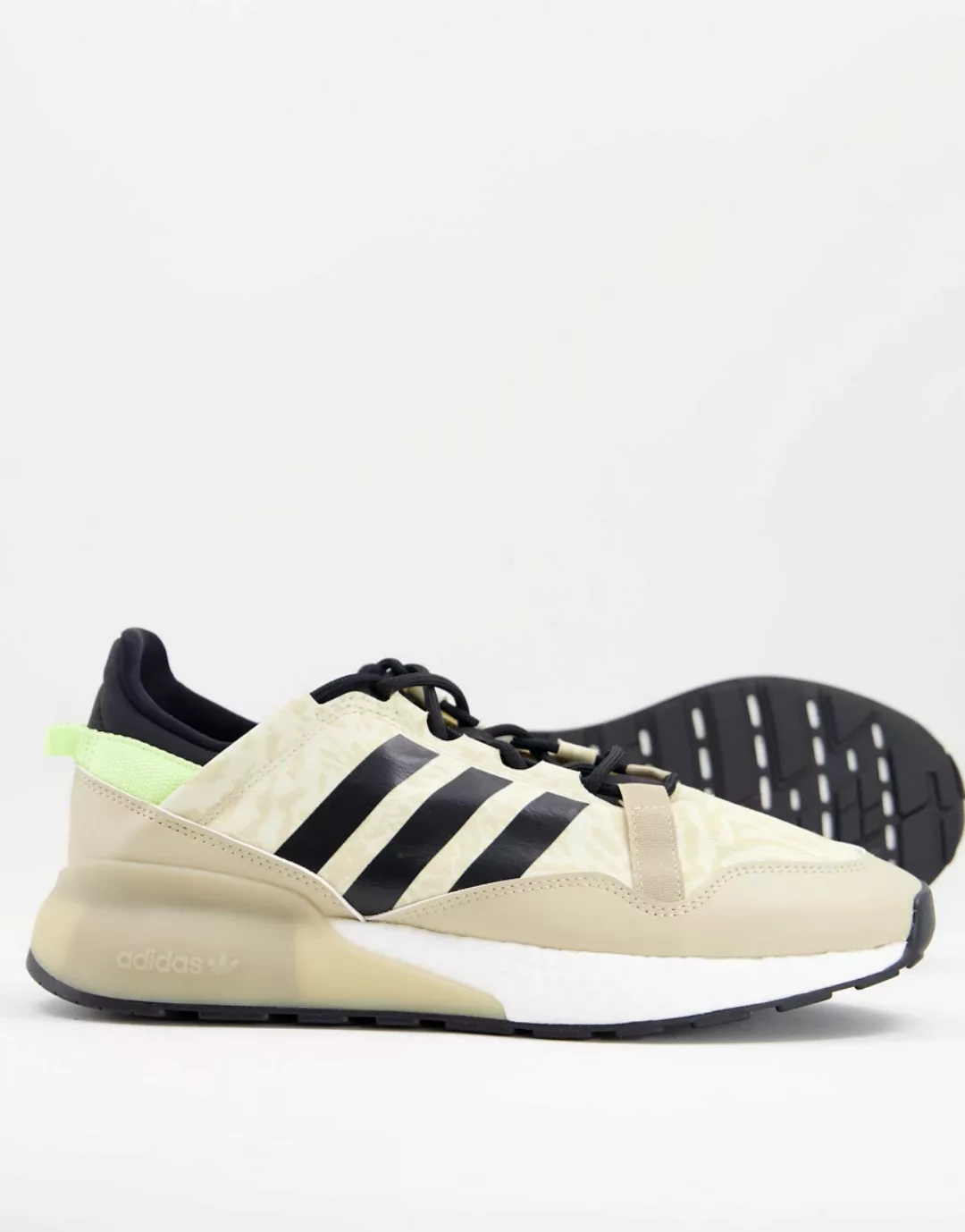 adidas Originals ‑ ZX 2K Boost ‑ Sneaker mit Military-Muster in gebrochenem günstig online kaufen