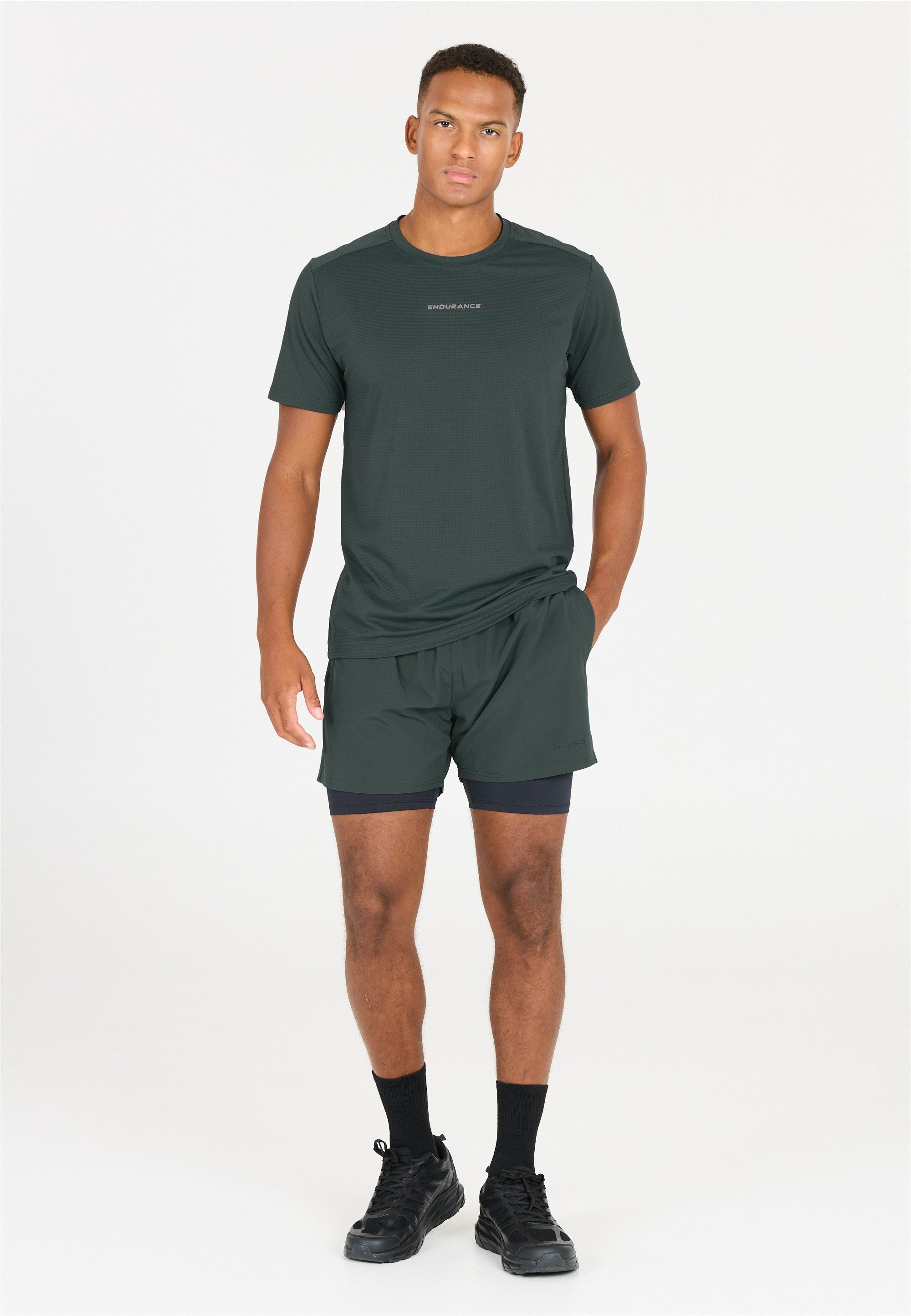 ENDURANCE Shorts "Kros", Im 2-in-1-Design mit Quick Dry und Stretch-Funktio günstig online kaufen