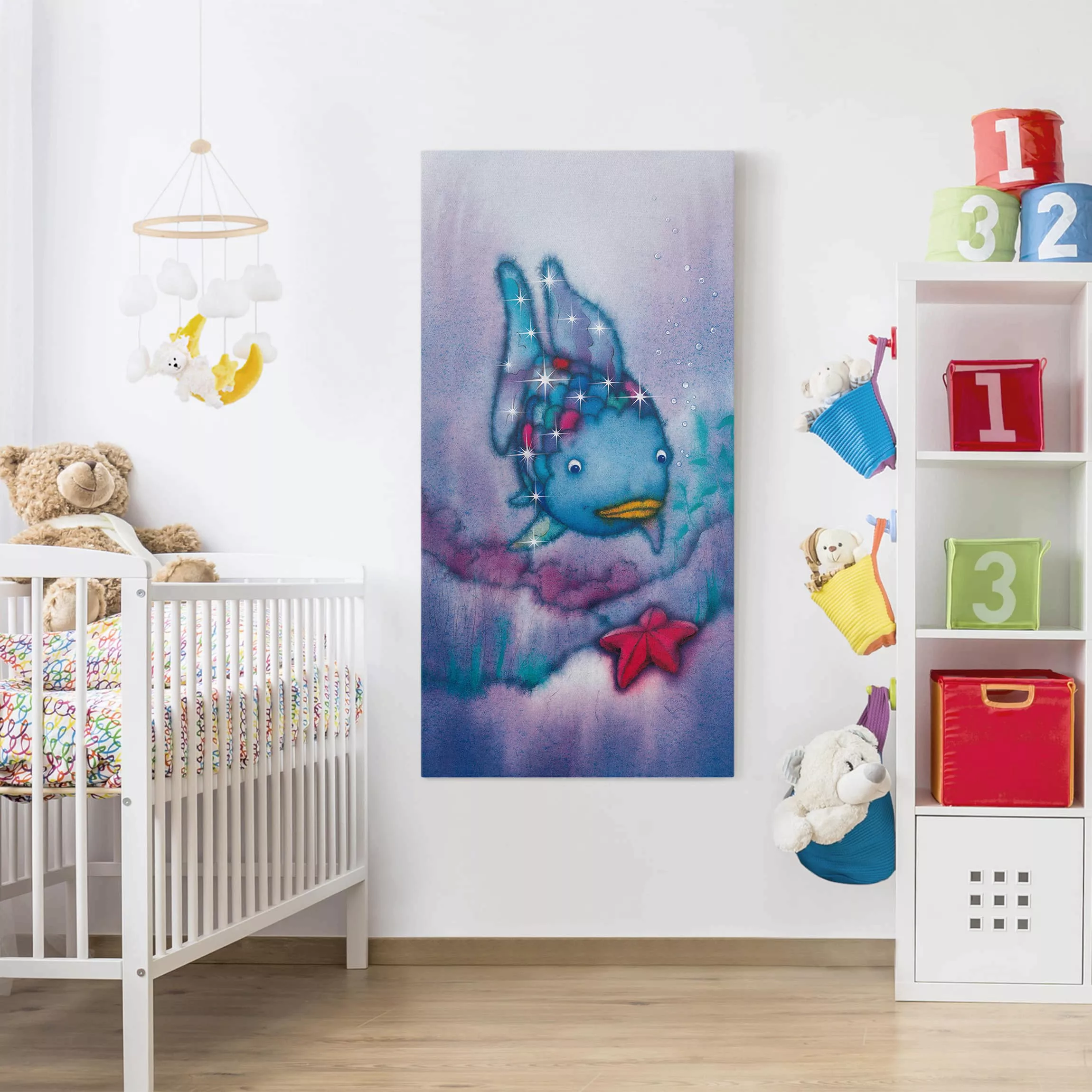 Leinwandbild Kinderzimmer - Hochformat Der Regenbogenfisch - Der Seestern günstig online kaufen