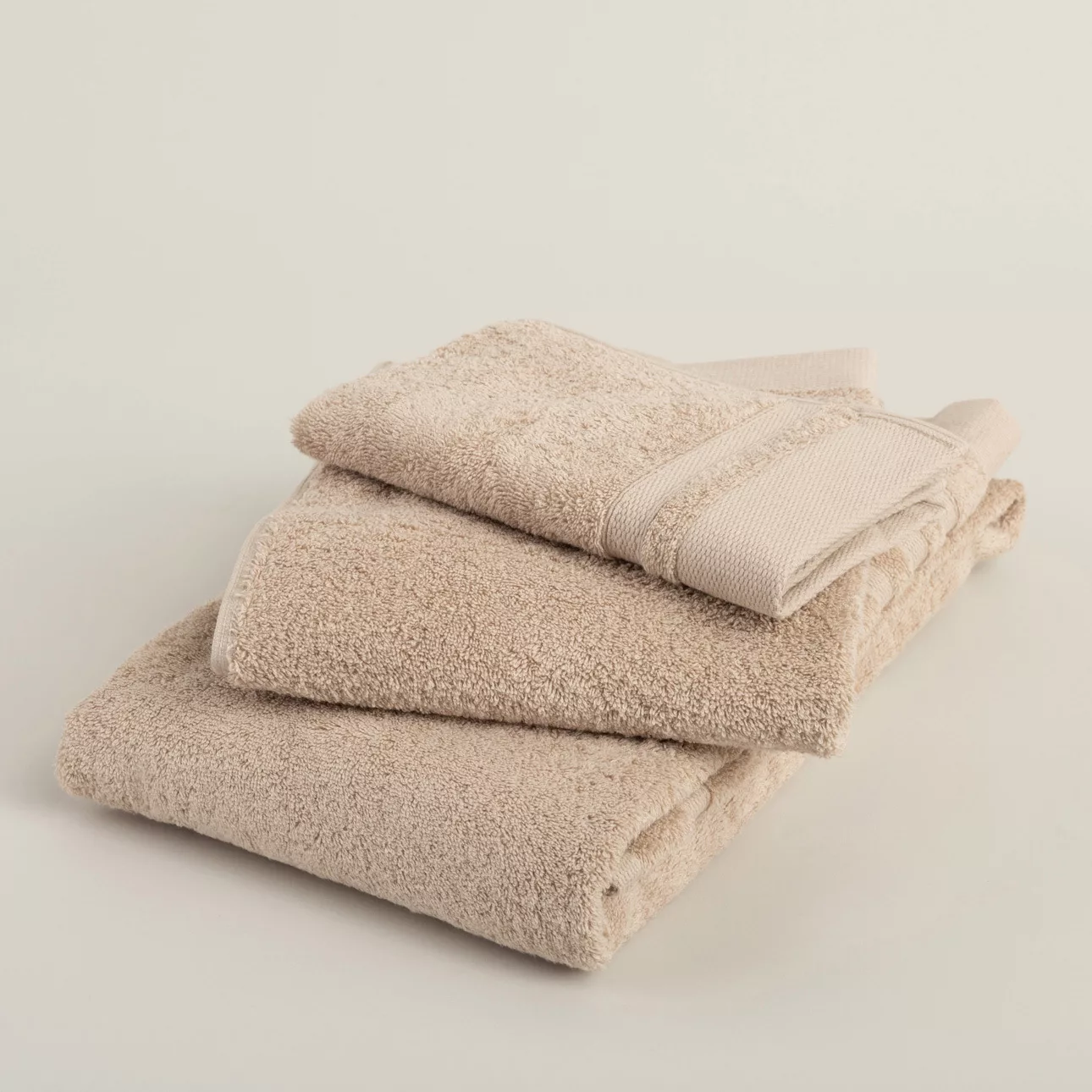 Badetuch Essence 70x140 cm warm beige, 70 x 140 cm günstig online kaufen