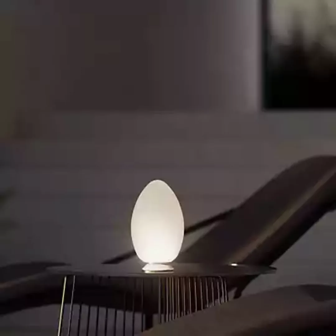 Fontana Arte Uovo Tischleuchte LED, weiß günstig online kaufen