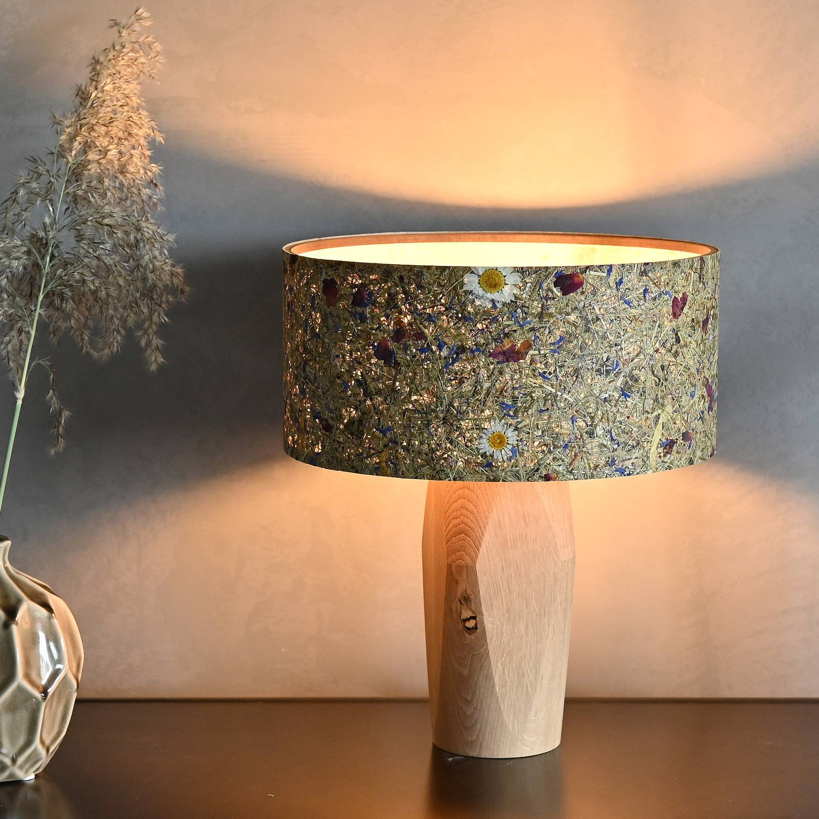 LeuchtNatur Pura LED-Tischlampe Eiche/Almwiese günstig online kaufen